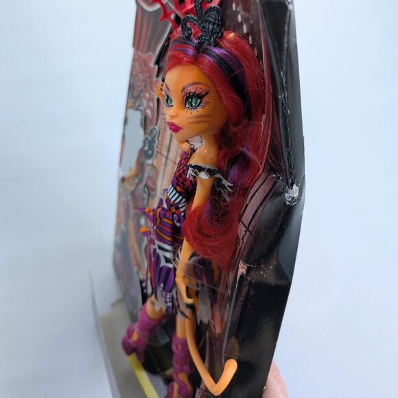 Monster High Freak Du Chic Toralei Stripe Wear Cat Doll Mattel NEW Box Seriously - Picture 7 of 10